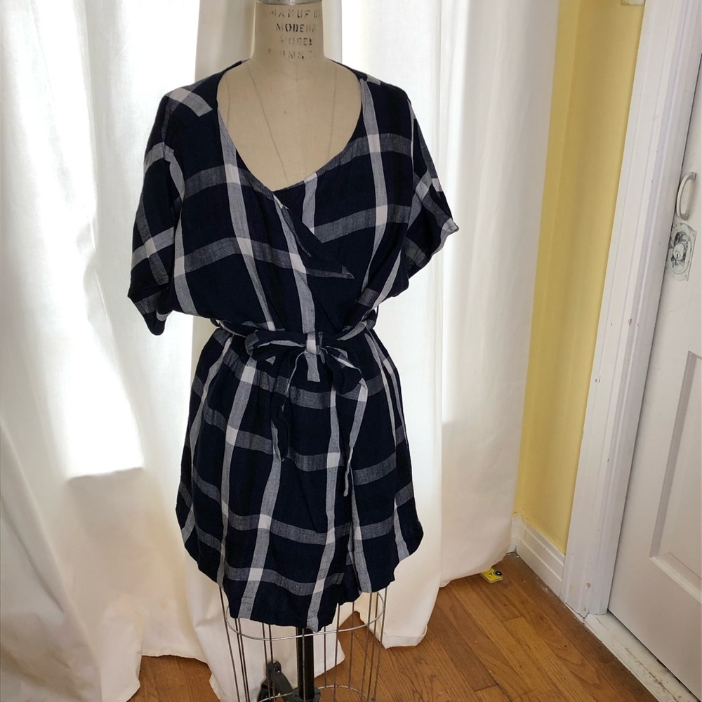 the Odell’s Linen plaid blazer